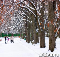 Зимой в Кисловодске может лежать снег, но сильных морозов тут не бывает