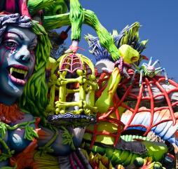 В феврале на Мальте проходит грандиозный карнавал