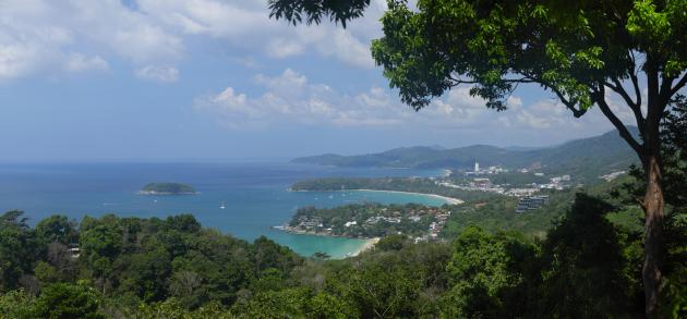 Пхукет - самый большой остров Тайланда, предлагающий спокойный отдых на лоне первозданной природы